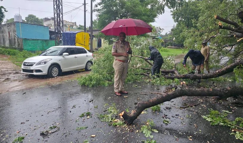 School Holiday Declared as Heavy Rains Create Flood-Like Situation Across North Telangana