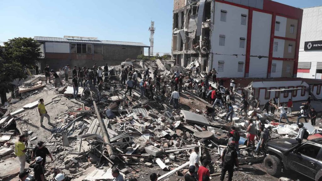 Colombia Earthquake: 20 Dead After 7.4-Magnitude Quake Strikes Western Region