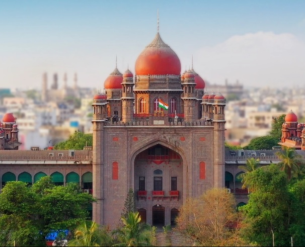 Telangana High Court Orders Minimum Wages for Workers at Police Stations