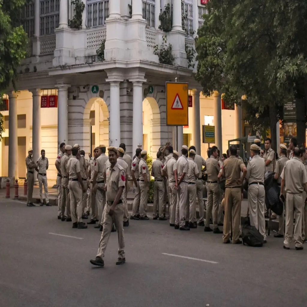 Connaught Place Central Park Shut for Two Days Ahead of CJP March in Delhi