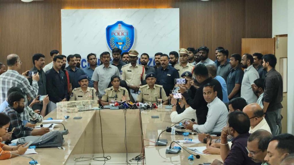 Hyderabad Kidnapping-for-Ransom Case: 10 Arrested, ₹1.07 Crore in Cash and Gold Recovered
